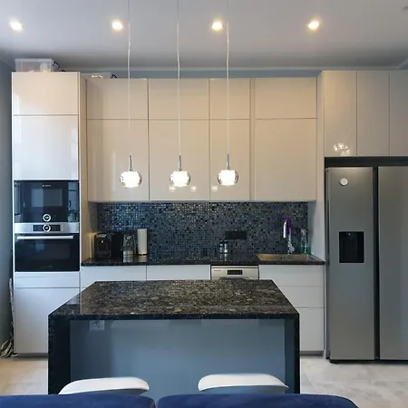 Stare Apartment *